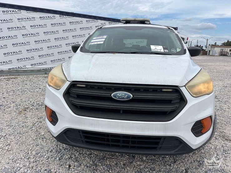 2017-ford-escape-image-26