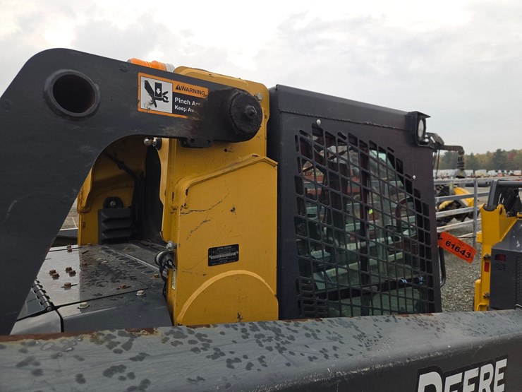 deere-333g-image-34