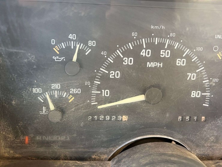 1994-gmc-sierra-2500-image-12