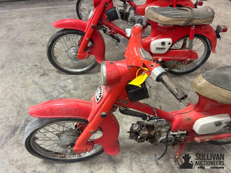 honda-50-motorized-bikes-w/-parts-image-10