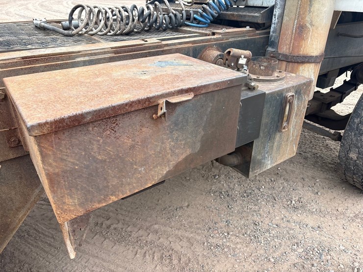 capacity-tj4000-image-22