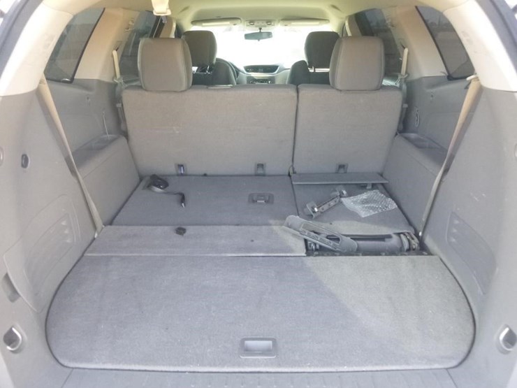 2017-chevrolet-traverse-image-22