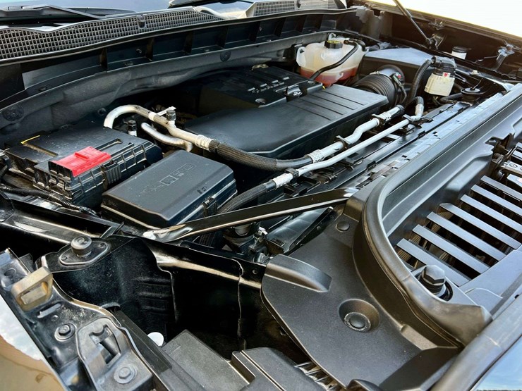 2024-gmc-sierra-1500-image-12