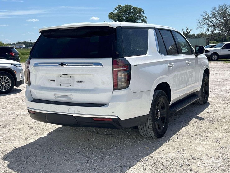 2023-chevrolet-tahoe-image-4