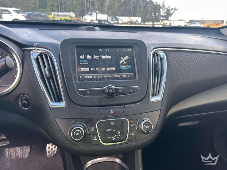 2018-chevrolet-malibu-sedan-image-20