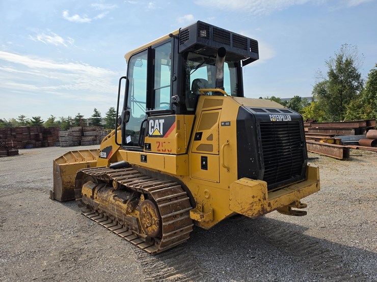 2007-caterpillar-953d-image-8