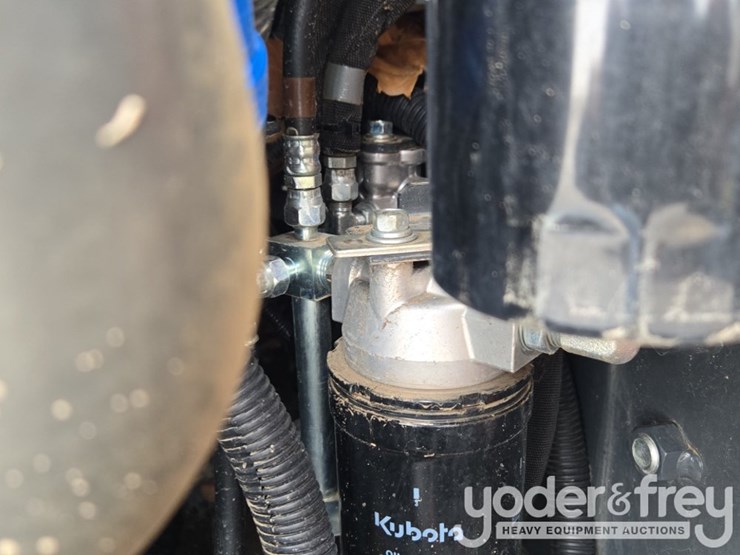 2024-kubota-ssv65-image-37