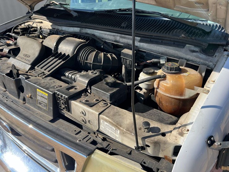 2006-ford-e350-image-7