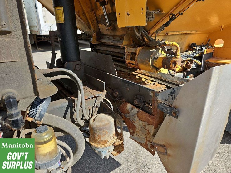 2013-international-workstar-7600-image-28