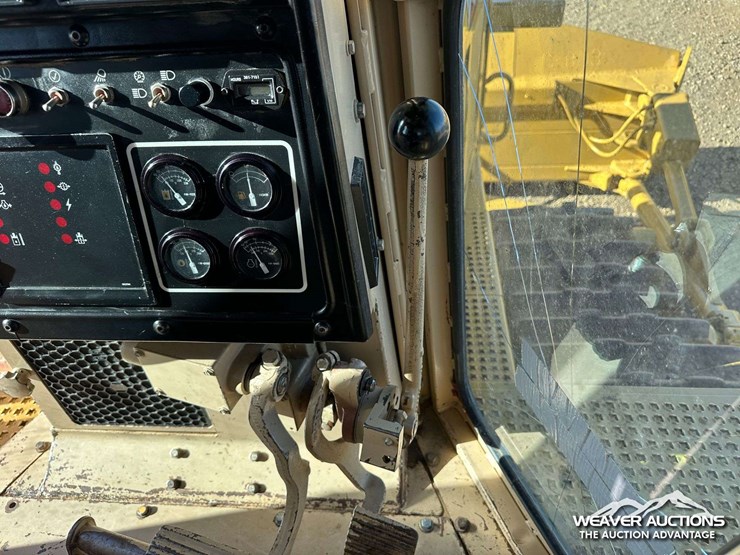 caterpillar-d8r-image-74