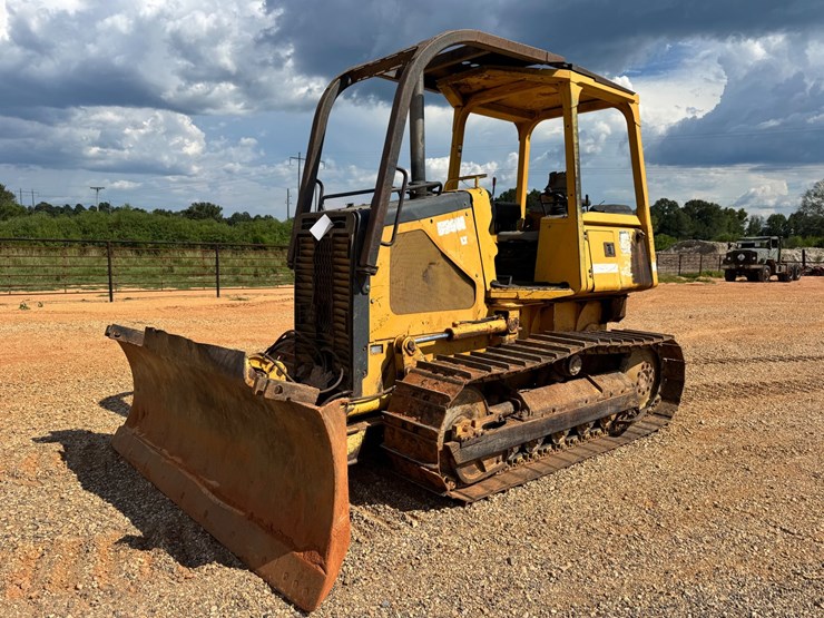 deere-550h-lt-image-3