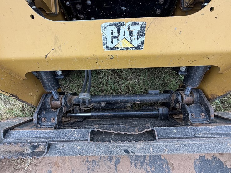 caterpillar-259d-image-30