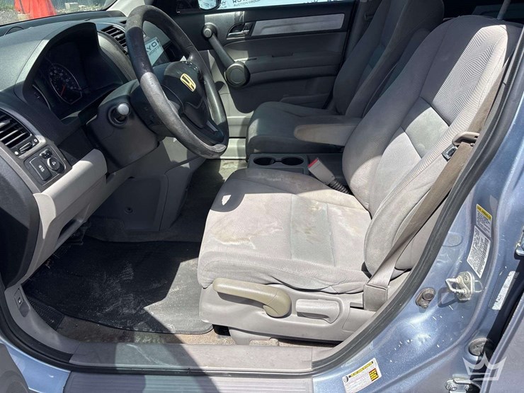 2011-honda-crv-image-11