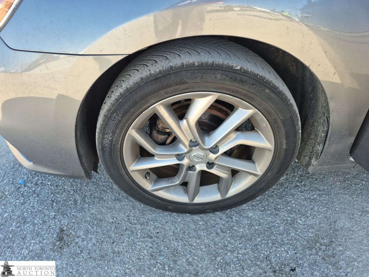 2018-nissan-sentra-sv-4dr-sedan-image-20