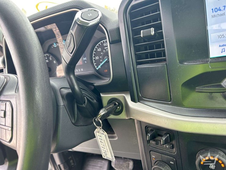 2022-ford-f150-image-15