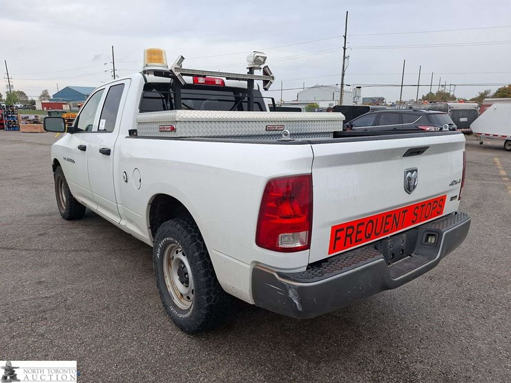 2011-dodge-1500-image-7