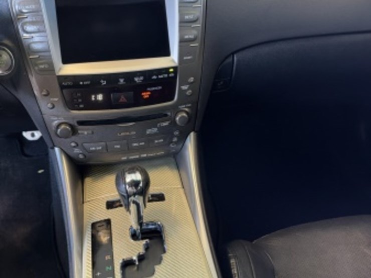 2008-lexus-is-f-sdn-image-24
