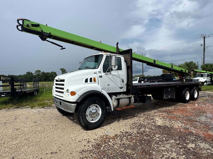 2007-sterling-lt7500-image-3