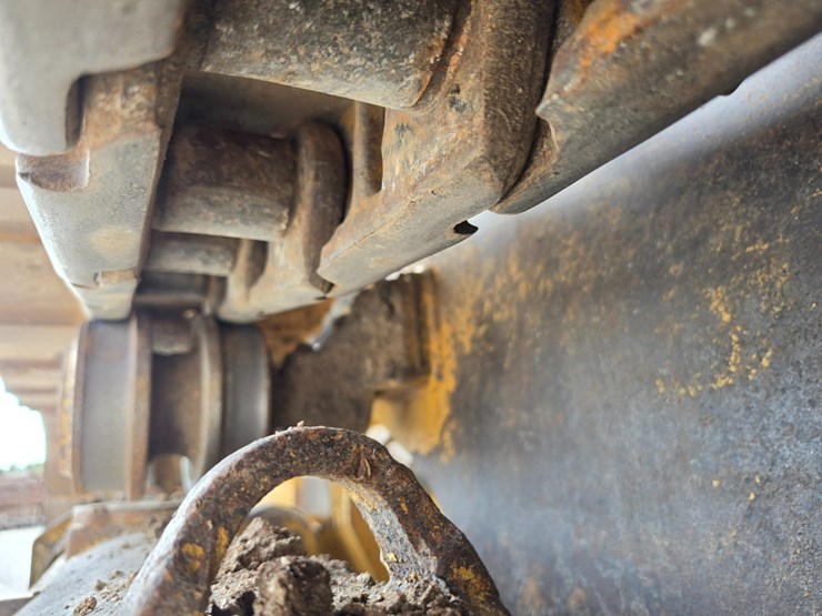 2007-caterpillar-953d-image-63