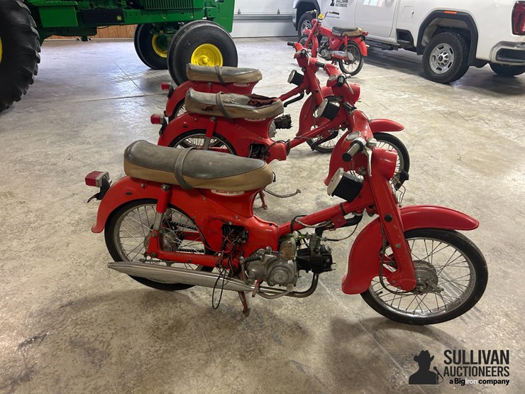 honda-50-motorized-bikes-w/-parts-image-4