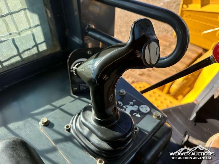john-deere-10-image-73