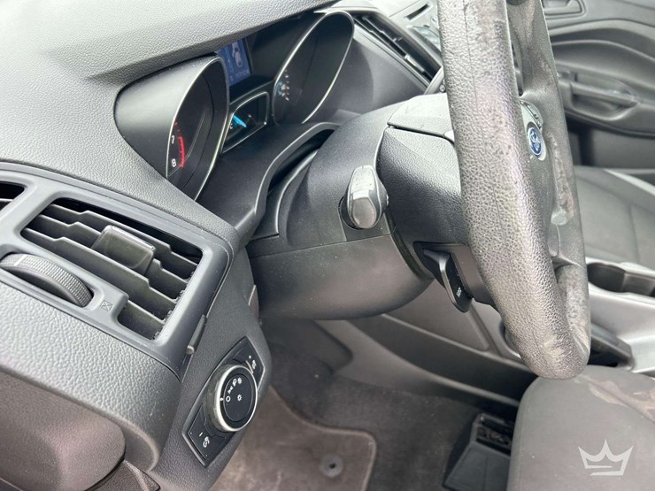 2015-ford-escape-image-15
