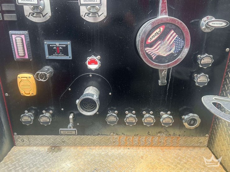 2004-mack-granite-cv713-image-41