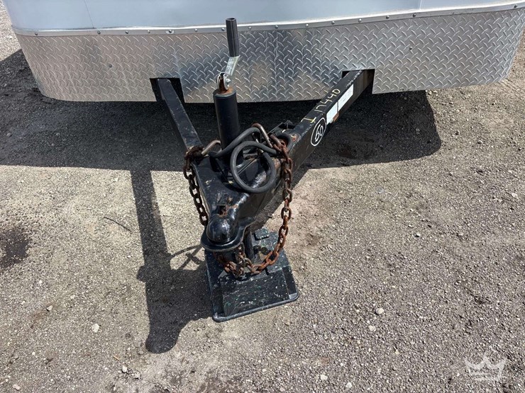 2005-12ft-t/a-enclosed-cargo-trailer-image-6