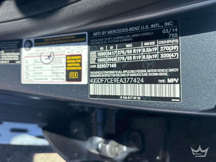 2014-mercedes-benz-gl450-image-5