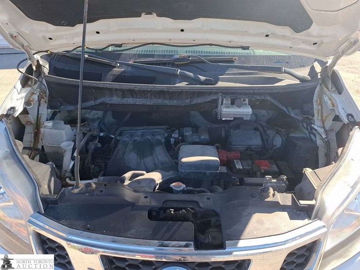 2017-nissan-nv200-image-9