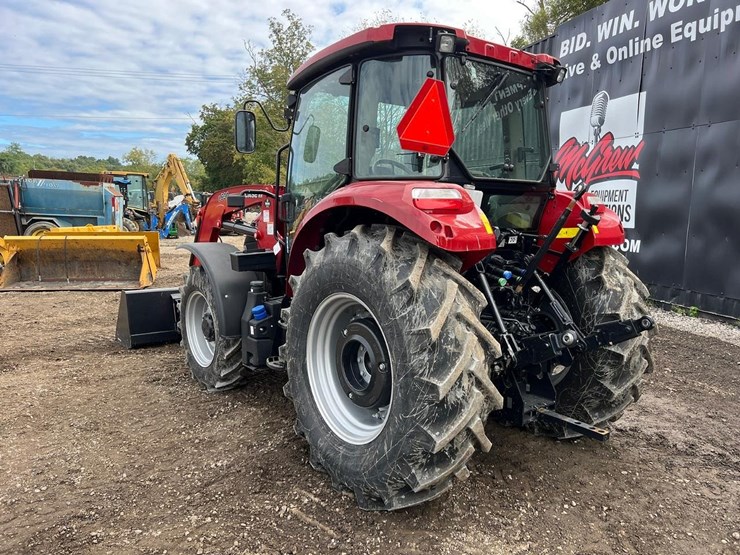 2025-case-ih-farmall-120c-image-4