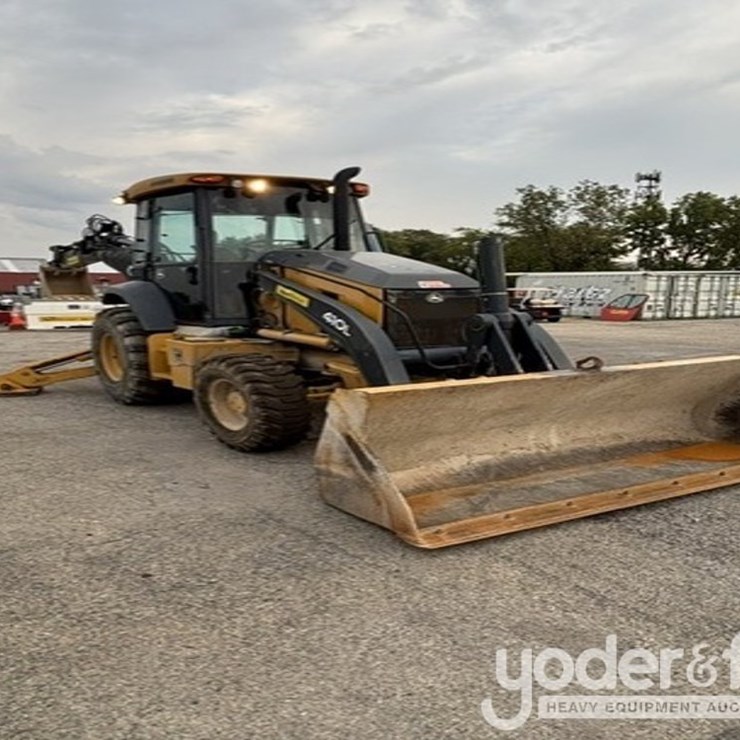 2018 DEERE 410L
