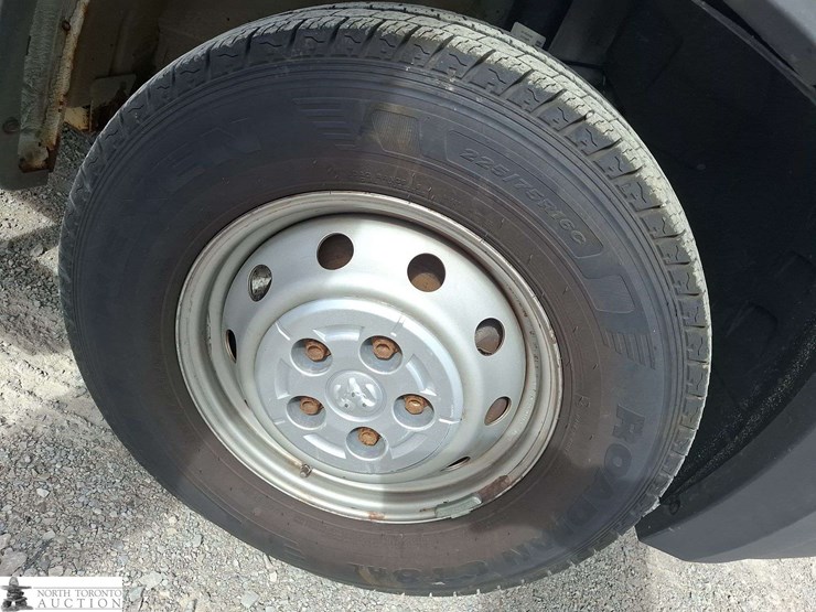 non-operable-2017-ram-promaster-cargo-van-image-18