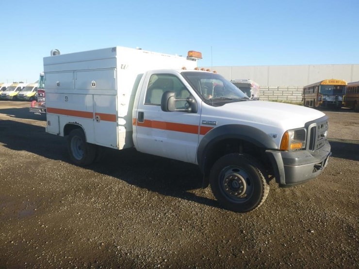 2005-ford-f450-image-2