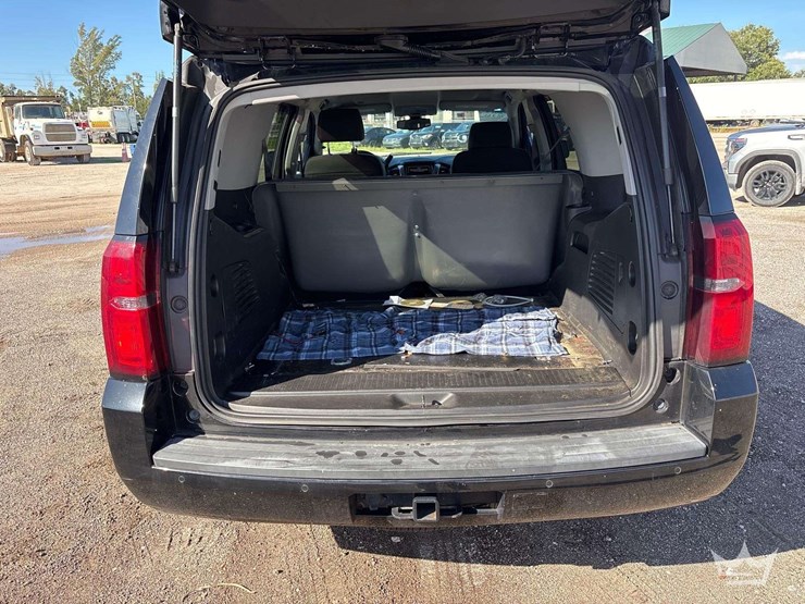2019-chevrolet-tahoe-image-25
