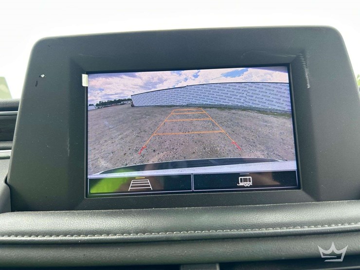 2022-chevrolet-tahoe-image-18