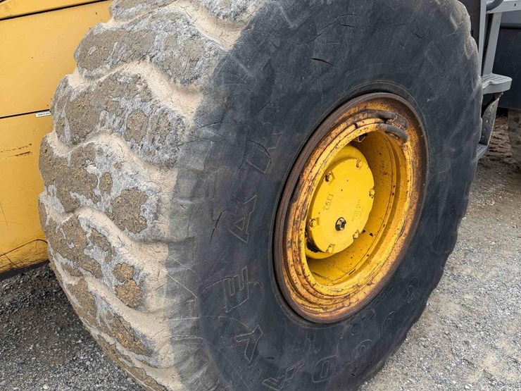 komatsu-wa450-image-11
