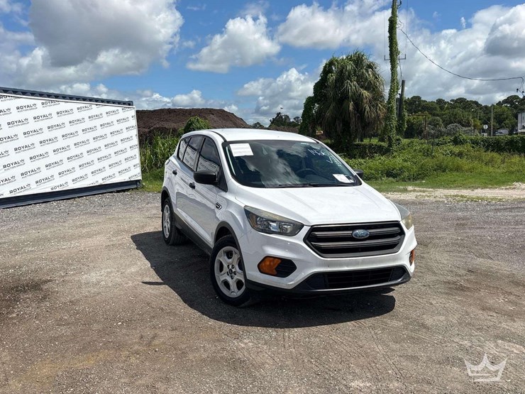 2018-ford-escape-image-2