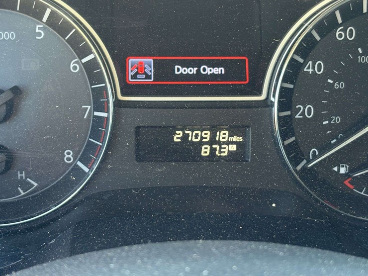 2015-nissan-altima-4-door-sedan-(270,918-miles)-image-24