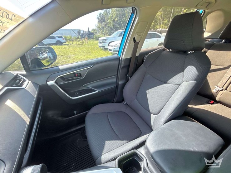 2021-toyota-rav4-image-19
