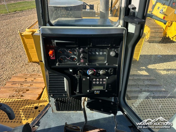 caterpillar-d6r-xw-image-60