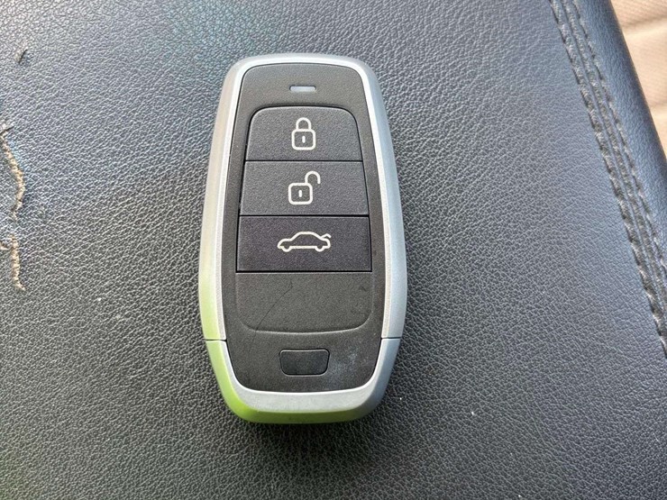 2016-ford-edge-image-28