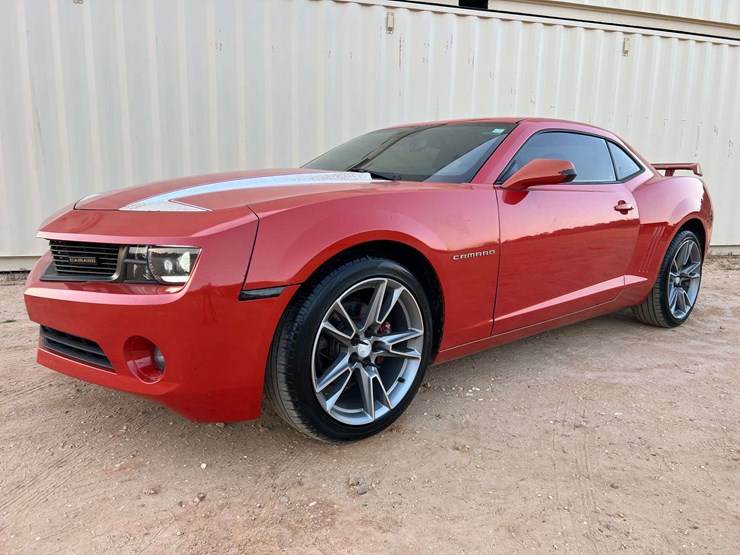 2010-chevrolet-camero-2lt-coupe-6-speed-manual-transmission-(189,646-miles)-image-1