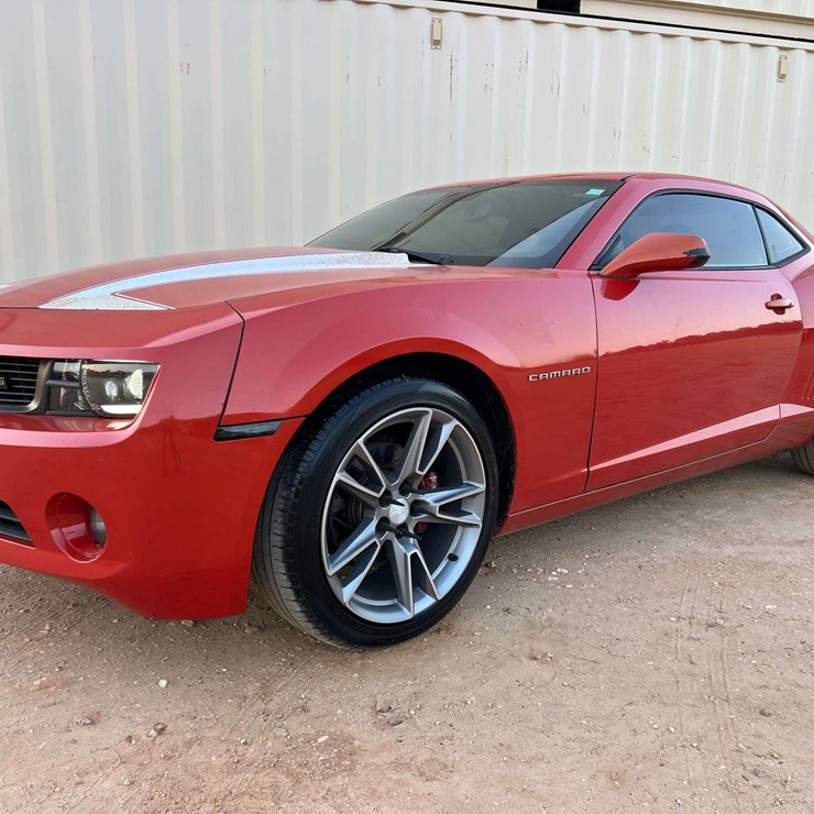 2010 Chevrolet Camero 2LT Coupe 6 Speed Manual Transmission (189,646 Miles)