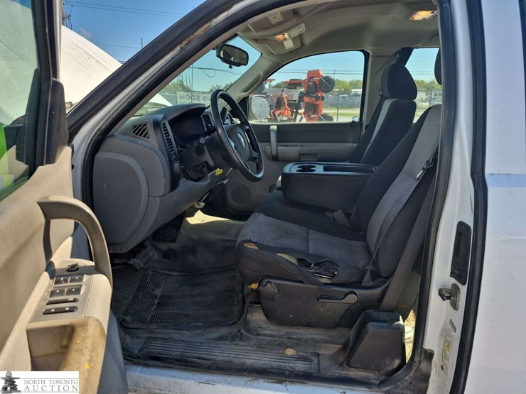 2008-chevrolet-silverado-1500-image-10