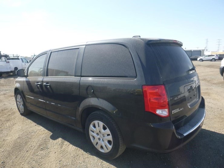 2017-dodge-grand-caravan-image-4