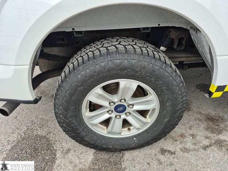 2019-ford-f150-image-24