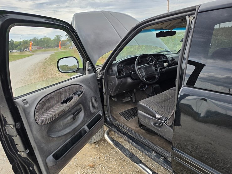 #25320-•-2001-dodge-ram-pickup-pickup-truck-image-43