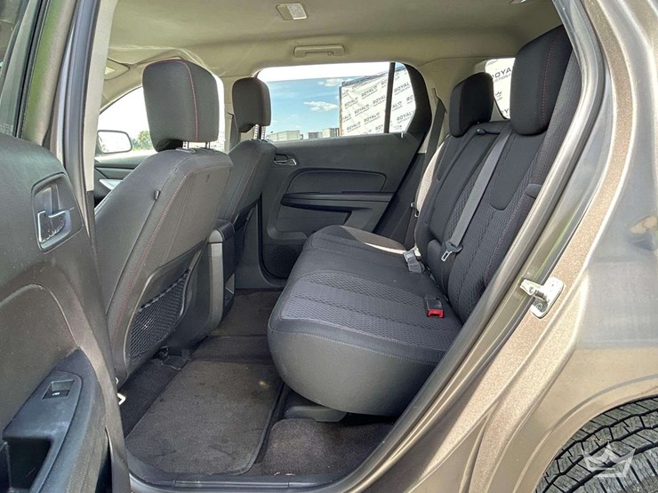 2010-gmc-terrain-image-18