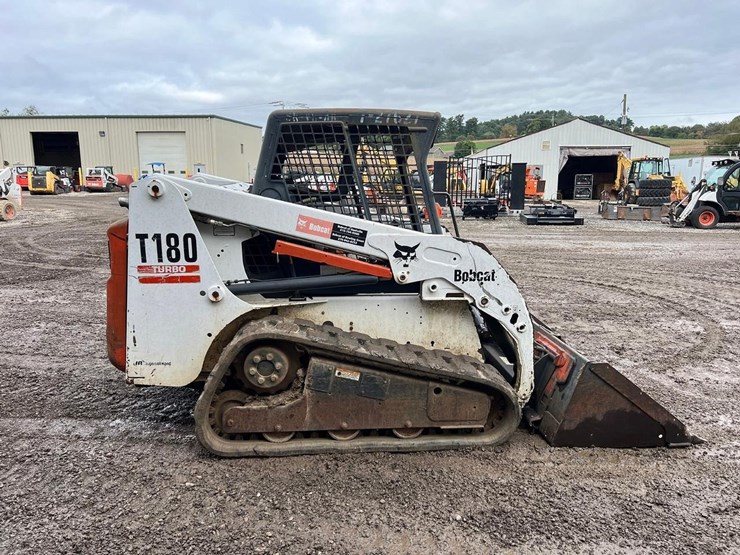 2004-bobcat-t180-image-7